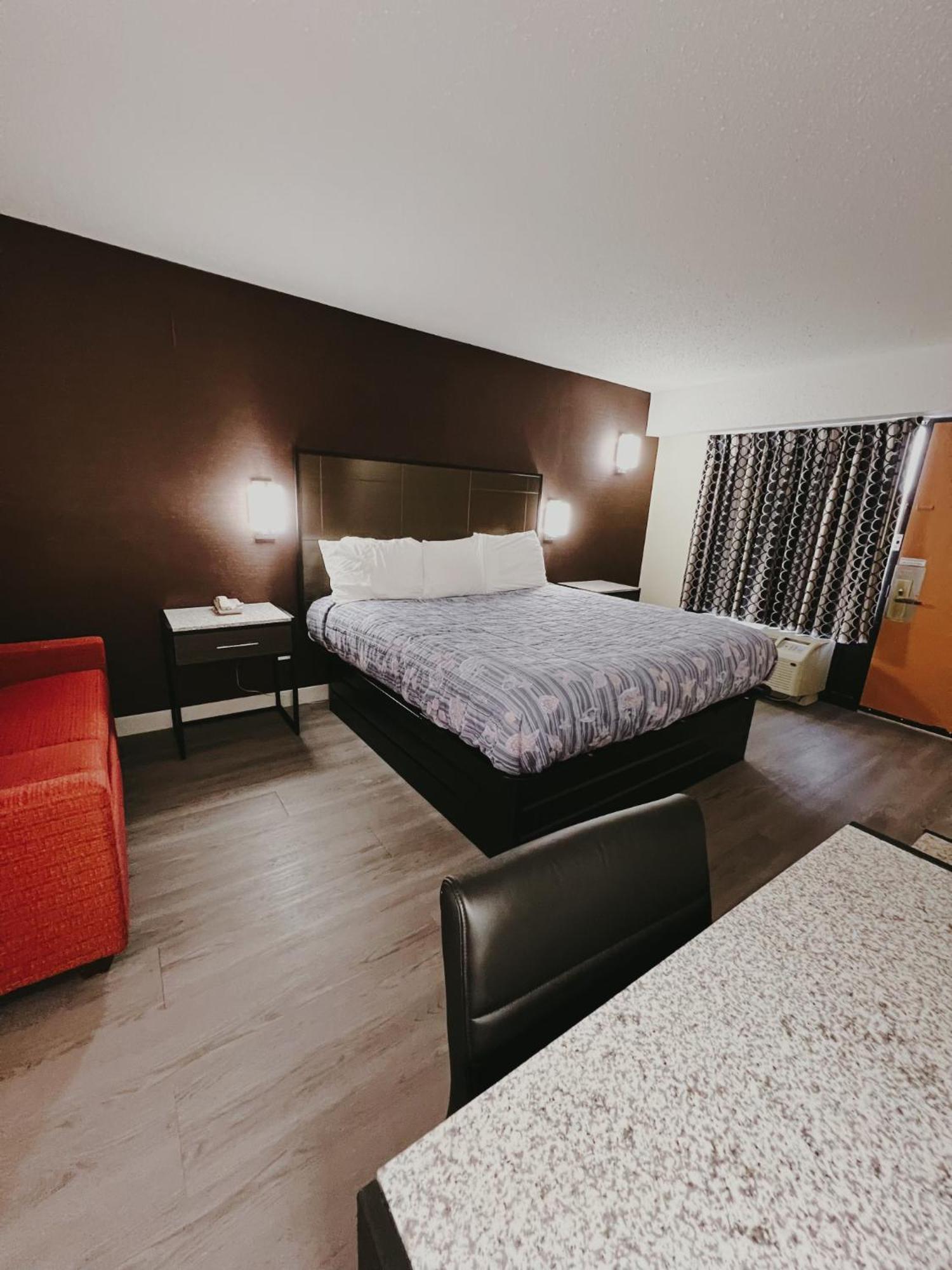 Travel Inn New Castle Airport מראה חיצוני תמונה