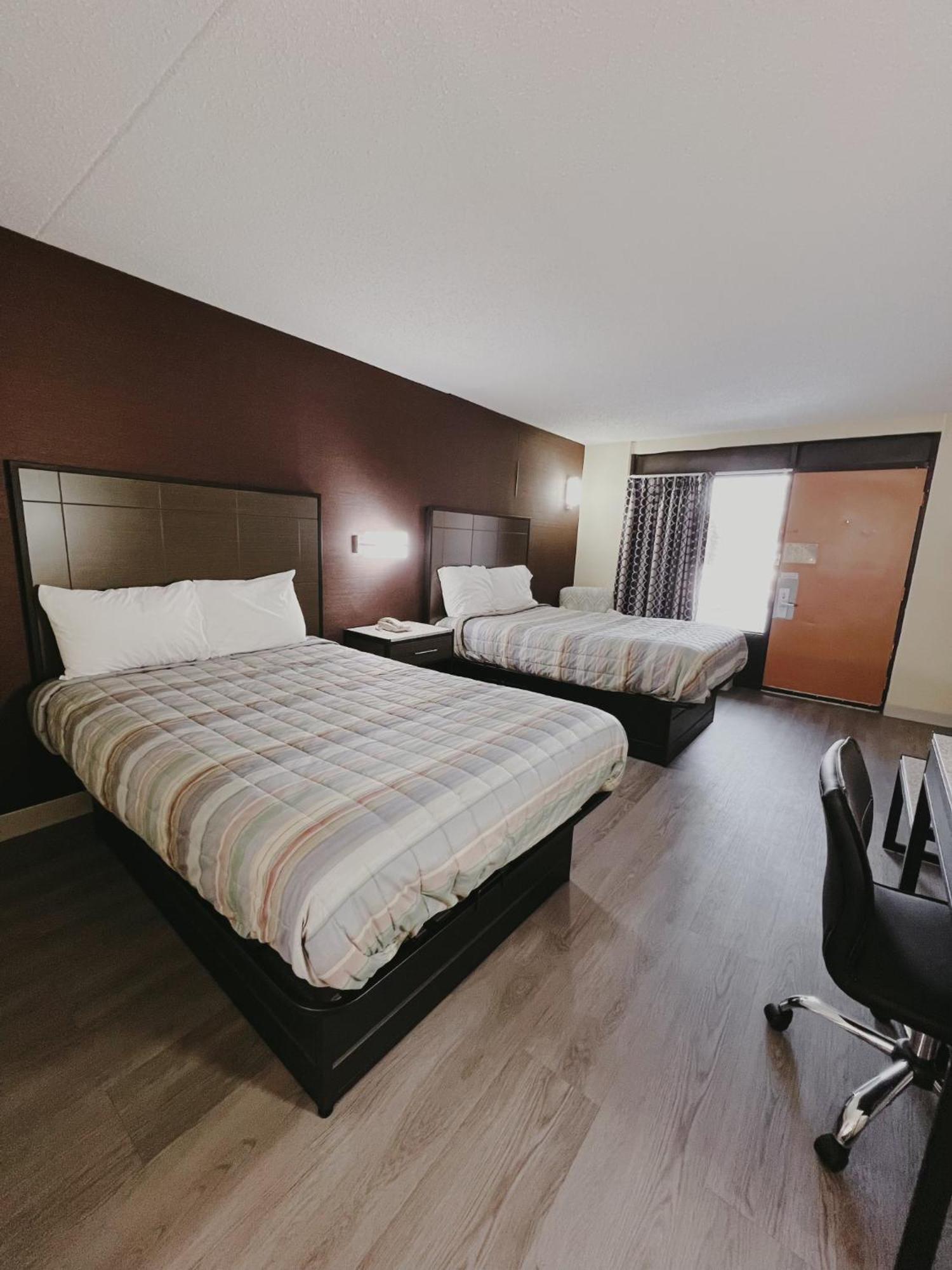Travel Inn New Castle Airport מראה חיצוני תמונה